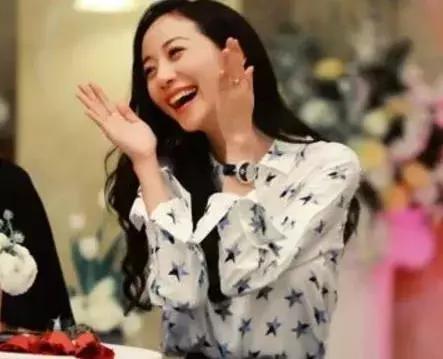 万众瞩目的声音,万众瞩目的冠军