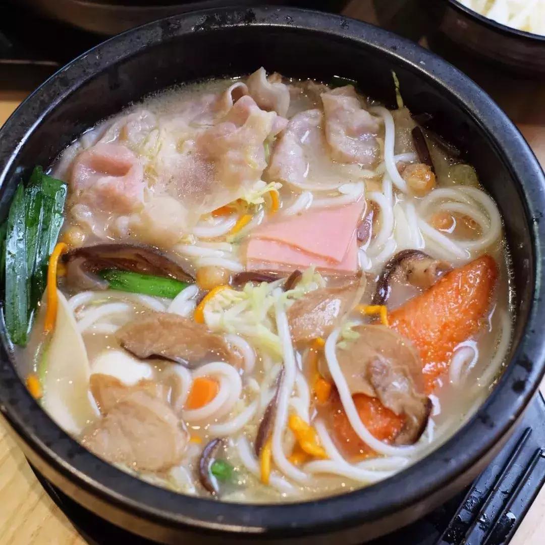 深圳米线一哥化身撩妹狂魔,万千少女们这次要沦陷啦!