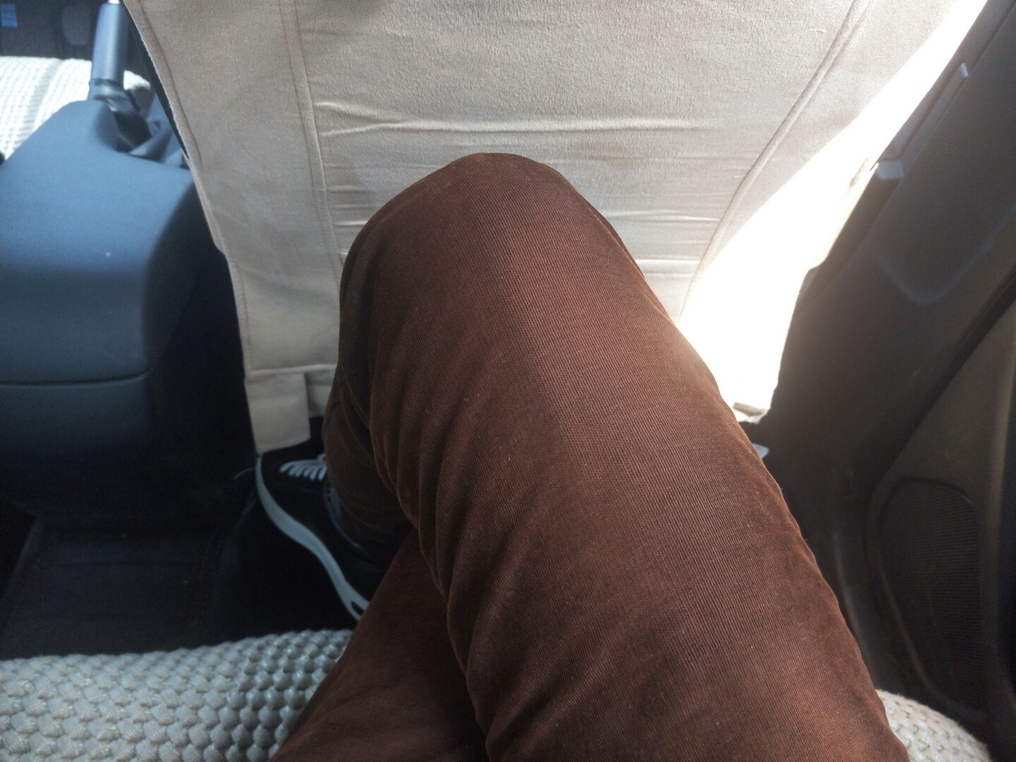 昂克赛拉后排真实空间,昂克赛拉后排空间到底够用吗