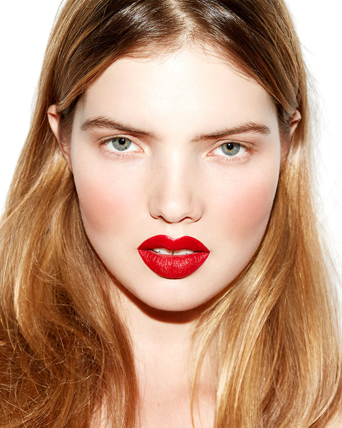 12星座的水晶高跟鞋和口红,蛇星座适合什么颜色的口红