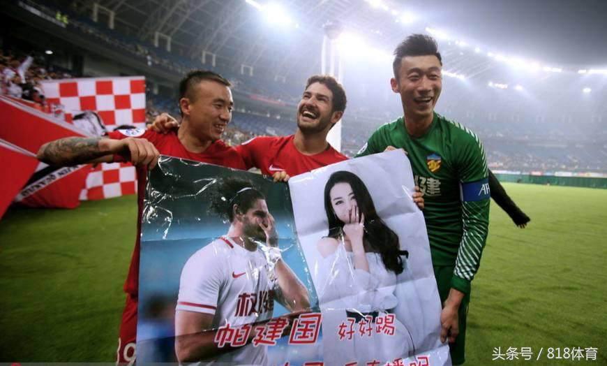 帕托为什么称赞热巴,帕托在天津写真