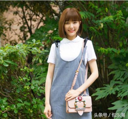 俞飞鸿同款普拉达包包,俞飞鸿机场包包