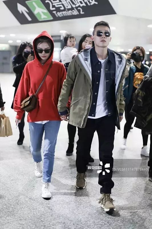 宫泽理惠老公森田刚 (宫泽理惠老公森田刚年轻的样子)