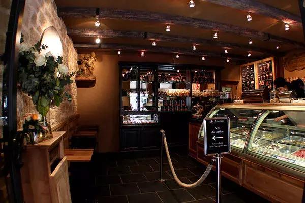 意大利：大家最近都爱舔……我这款冰淇淋