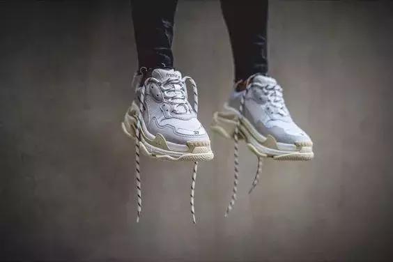 老爹鞋推荐脏色,老爹鞋排名第一的哪几款