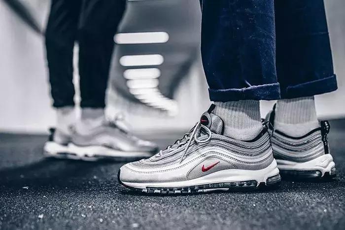 老爹鞋推荐脏色,老爹鞋排名第一的哪几款