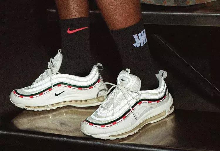 老爹鞋推荐脏色,老爹鞋排名第一的哪几款