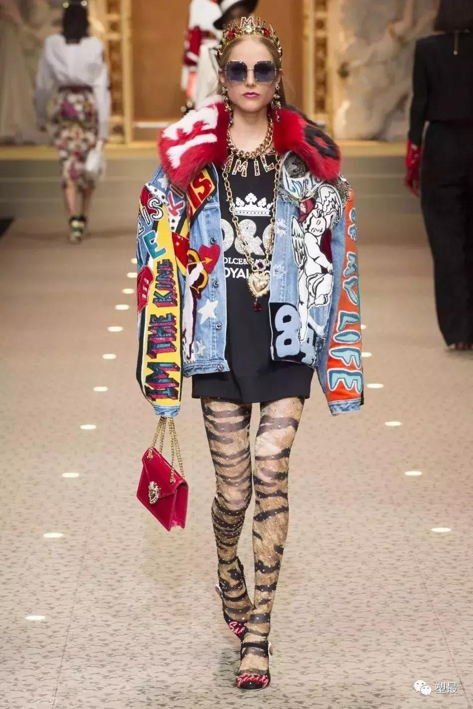 为了搭配衣服买个车,为了搭配衣服买了个包