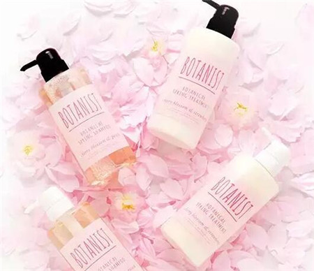 樱花限定款补水保湿,日系樱花大赏护肤品