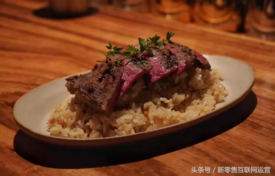 杭州悄悄地开了家“好好食”的酒吧,一盘麻婆豆腐意面吃哭你