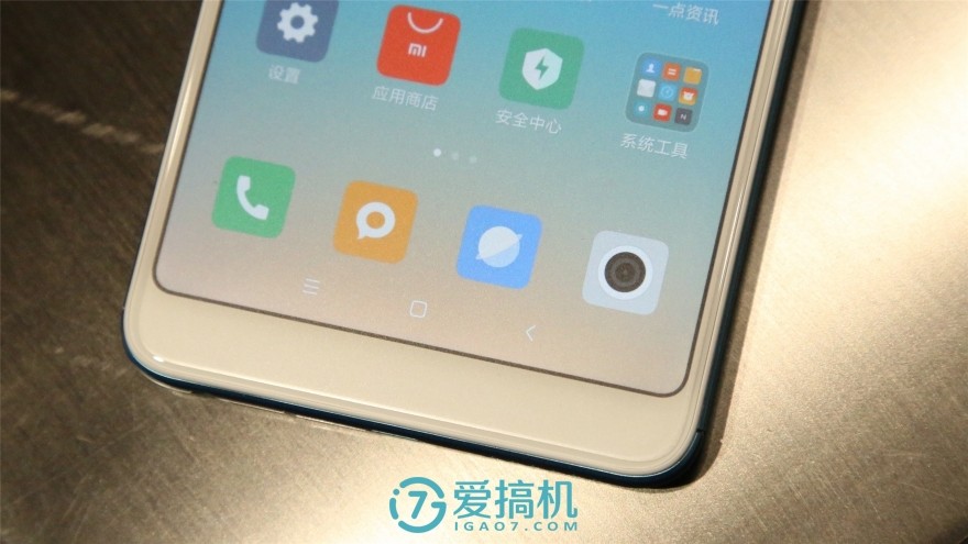 钦定国产最强千元神机!红米Note5首发上手体验:完全OK!