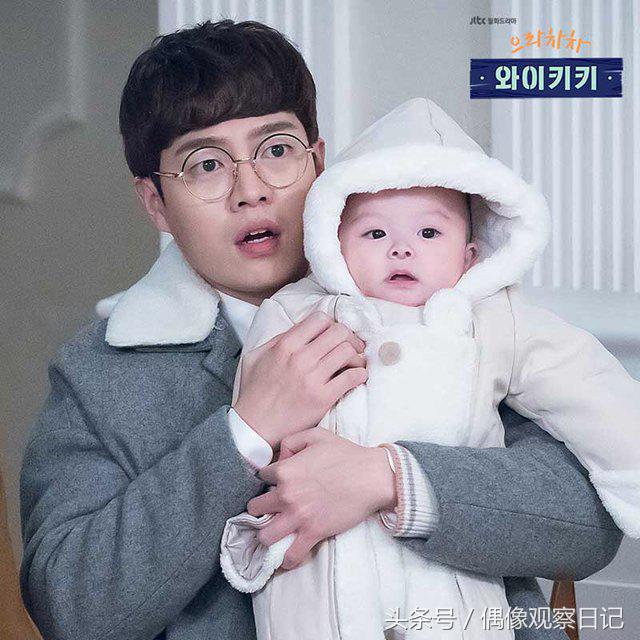 没台词却超抢眼，明星抢着跟她合照！超萌婴儿演员萌翻众人！