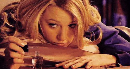 熬夜皮肤暗黄用什么大牌护肤品,大牌护肤品一点也不好用