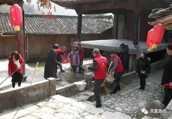 地铁可以带金鱼上去吗,武汉金鱼能不能带上地铁