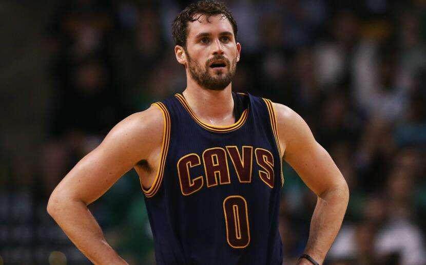 nba历史上最强十大人物,nba历史75大巨星最有争议的五人