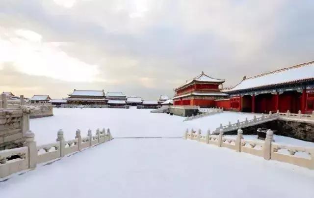 寤虹瓚涔嬬編閽熺伒姣撶,閽熺伒姣撶寤虹瓚椋庢櫙