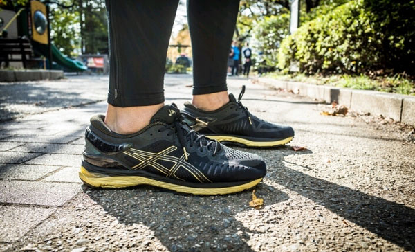 亚瑟士是滑板鞋吗,亚瑟士是爱德士吗