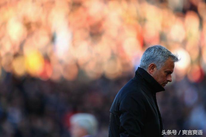 穆里尼奥伯纳乌惊天一跪,穆里尼奥激情演讲高清