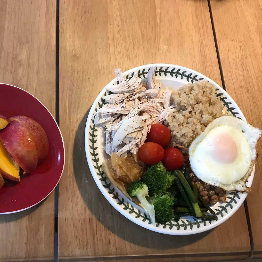 露腰马甲线真正的魔鬼身材,打造细腰翘臀马甲线