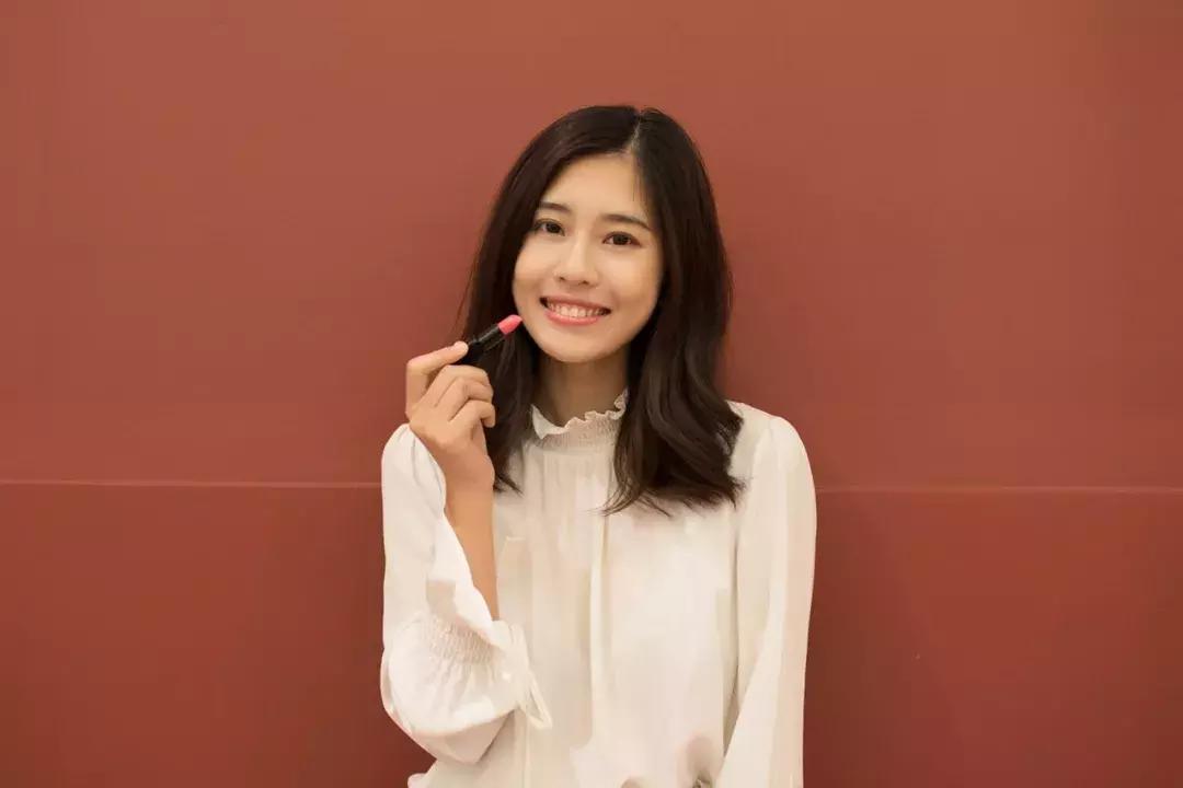 美妆好看的产品,适合欧美的口红平价