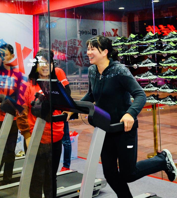 2017特步321跑步节群星,特步321跑步节直播