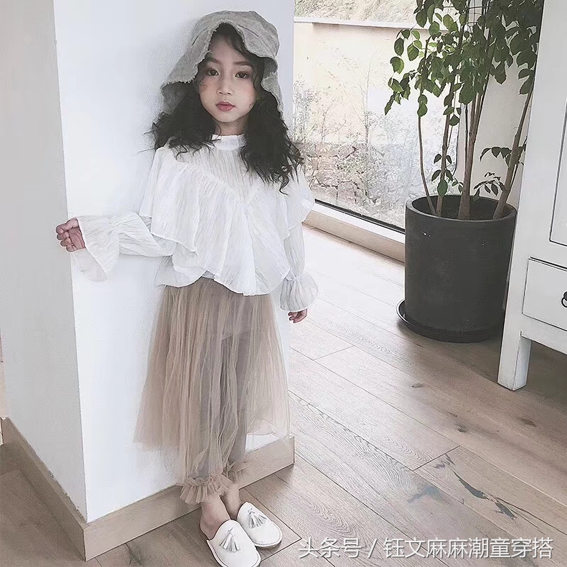 雪纺上衣小个子搭配牛仔短裙,修身裙子如何搭配裤子女