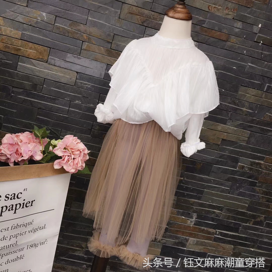 雪纺上衣小个子搭配牛仔短裙,修身裙子如何搭配裤子女