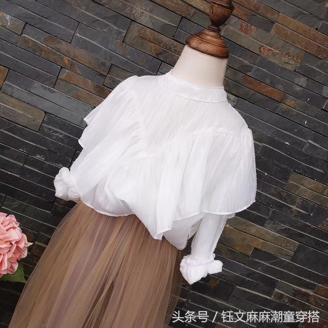 雪纺上衣小个子搭配牛仔短裙,修身裙子如何搭配裤子女