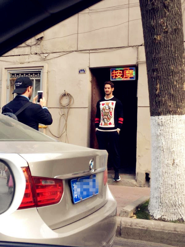 鐞冩槦甯曟墭琛ㄧ櫧杩附鐑反,甯曟墭琛ㄧ櫧杩附鐑反