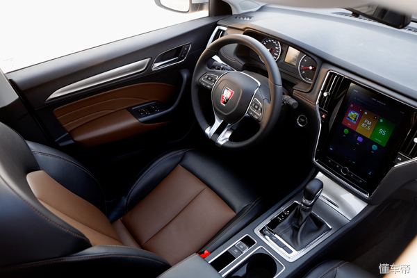 我和荣威i6交往了一年然后我发现它是个渣男