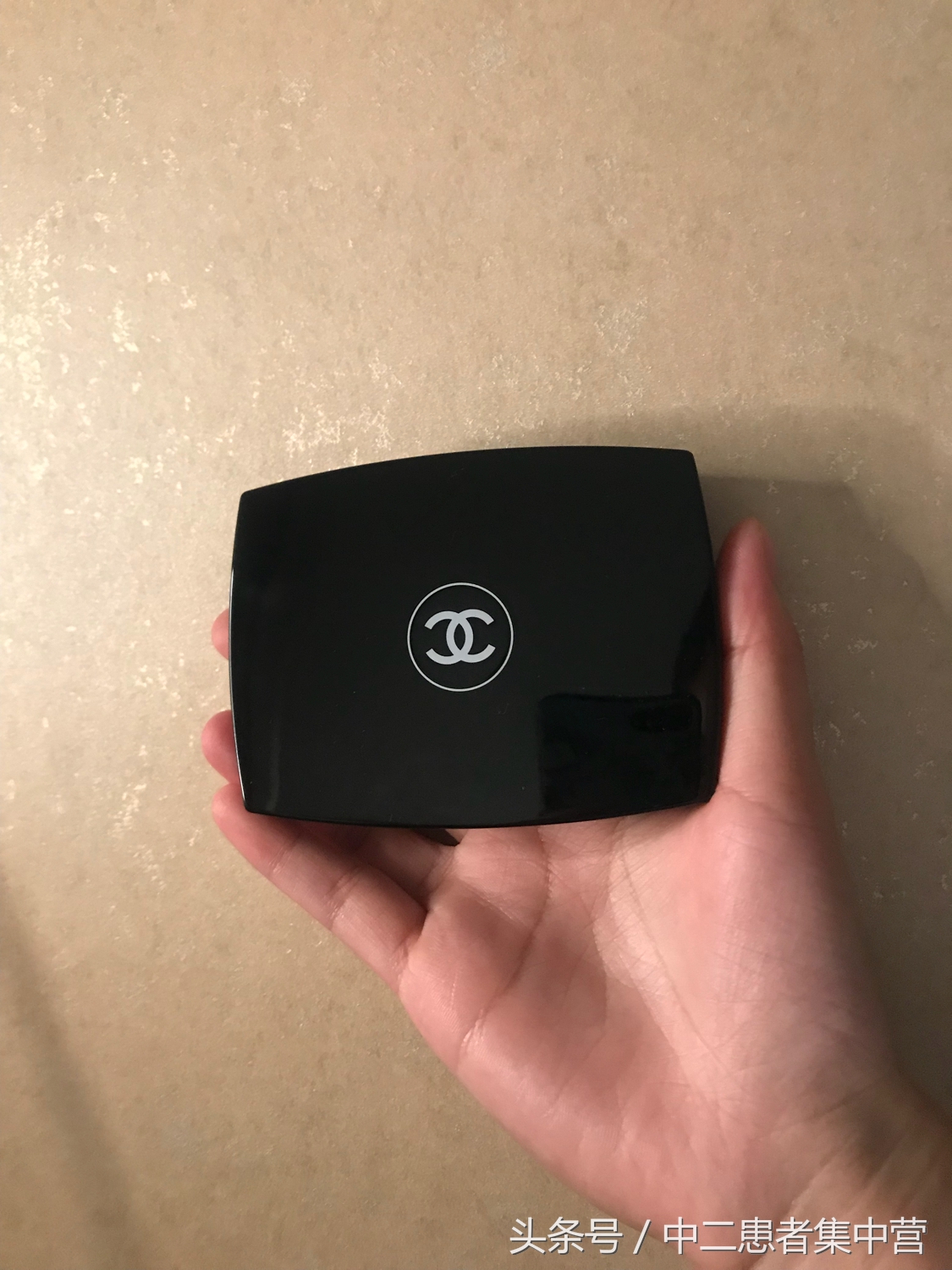 20多块钱的粉饼好吗,300元以内的粉饼