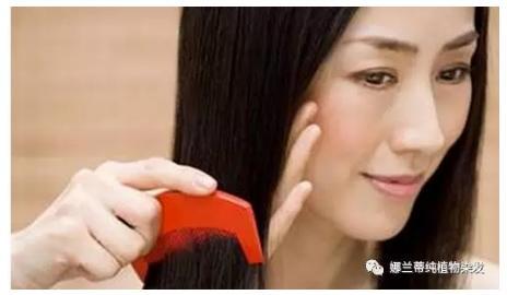 头发干燥打结分叉用哪些精油最好,头发老是断怎么改善