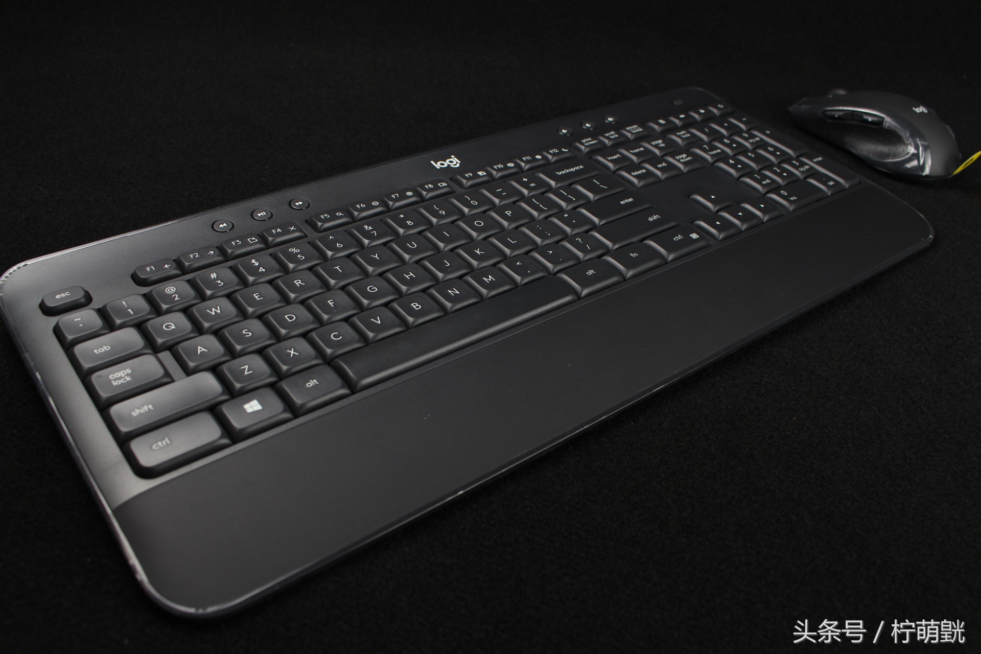 罗技多模无线键鼠mk545,罗技mk545键鼠套装评测