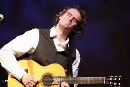 吉他是“低级入门乐器”？你真的低估它了！