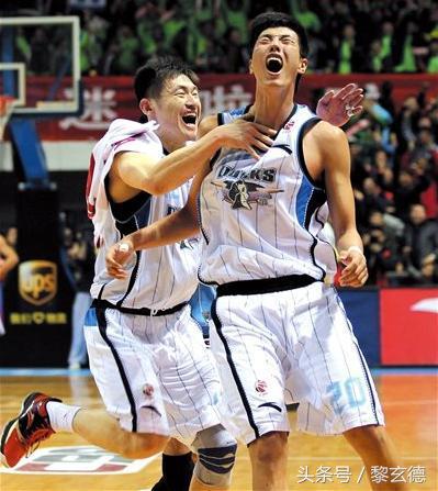 椹竷閲岄閽㈣阿骞曟垬,棣栭挗椹竷閲岃阿骞曟垬