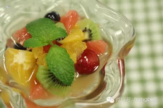 水果沙拉是沙拉酱还是千岛酱,水果沙拉是千岛酱好还是沙拉酱好