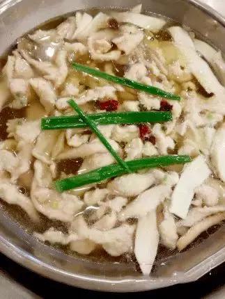 自贡人去成都多还是重庆多,自贡人在成都开的餐厅