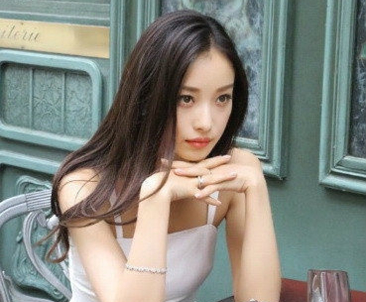 前任送的礼物要求归还,前任送的东西应该扔掉吗