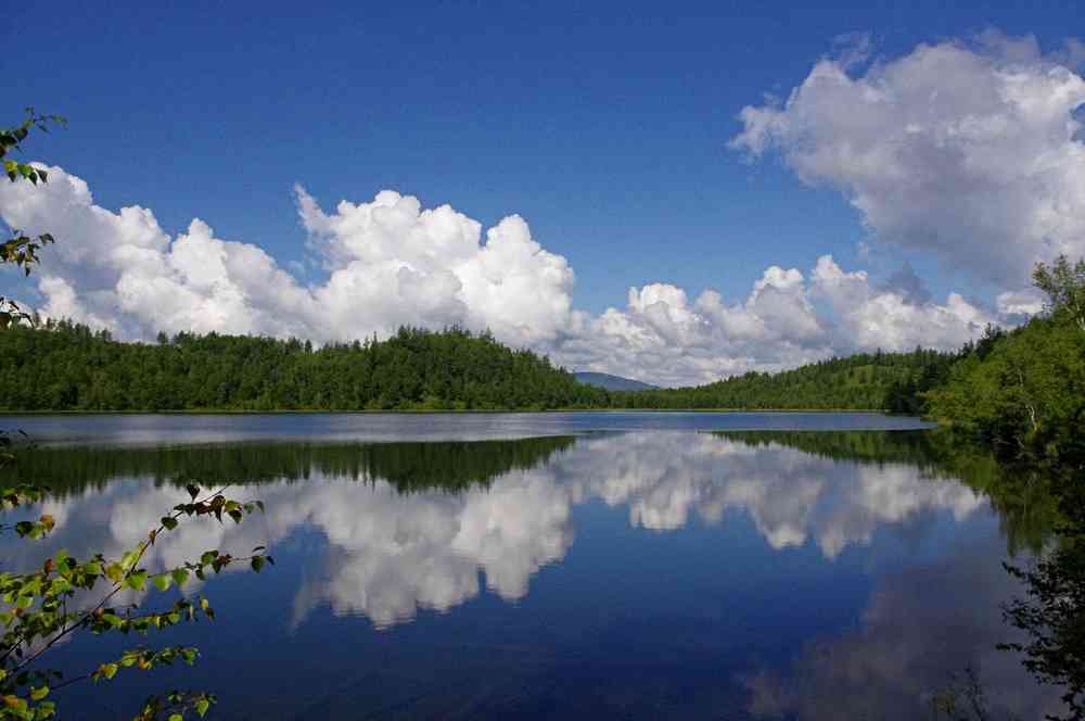 天池常年积水不涸不溢的原因,最神奇的天池