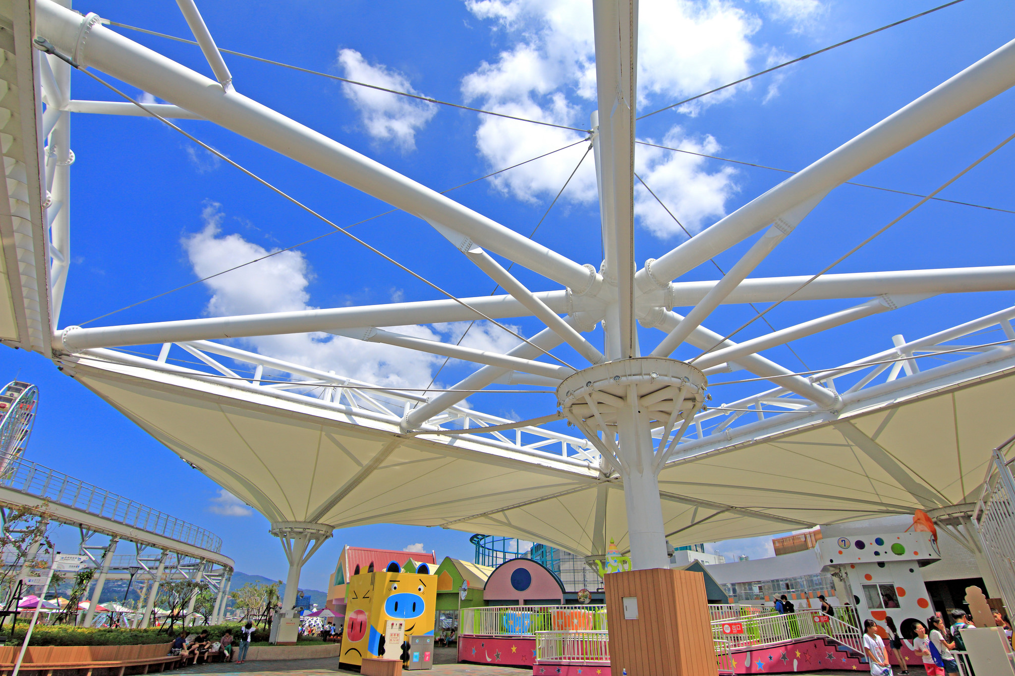 这支图丽镜头摄影师用过都说好风光摄影首选