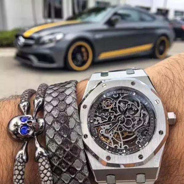 40岁的男人适合戴什么手表,适合50岁男人戴的卡西欧手表