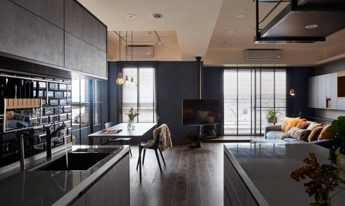 屋内通透玻璃墙,现代风格玻璃墙装修效果图