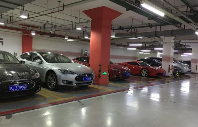 上海豪车最多的地方,在上海哪里最容易看到豪车