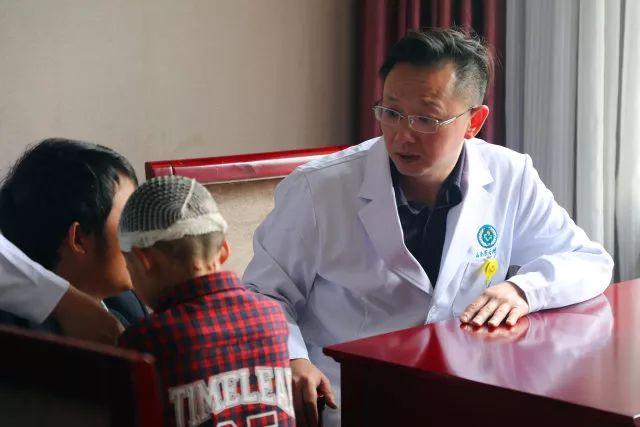 第5场！9958疤痕儿童义诊筛查救助活动（四川筠连站）圆满举办！