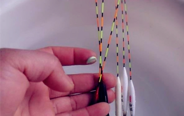 春季钓鱼鱼上浮怎么处理,钓鱼遇到滑鱼怎么办