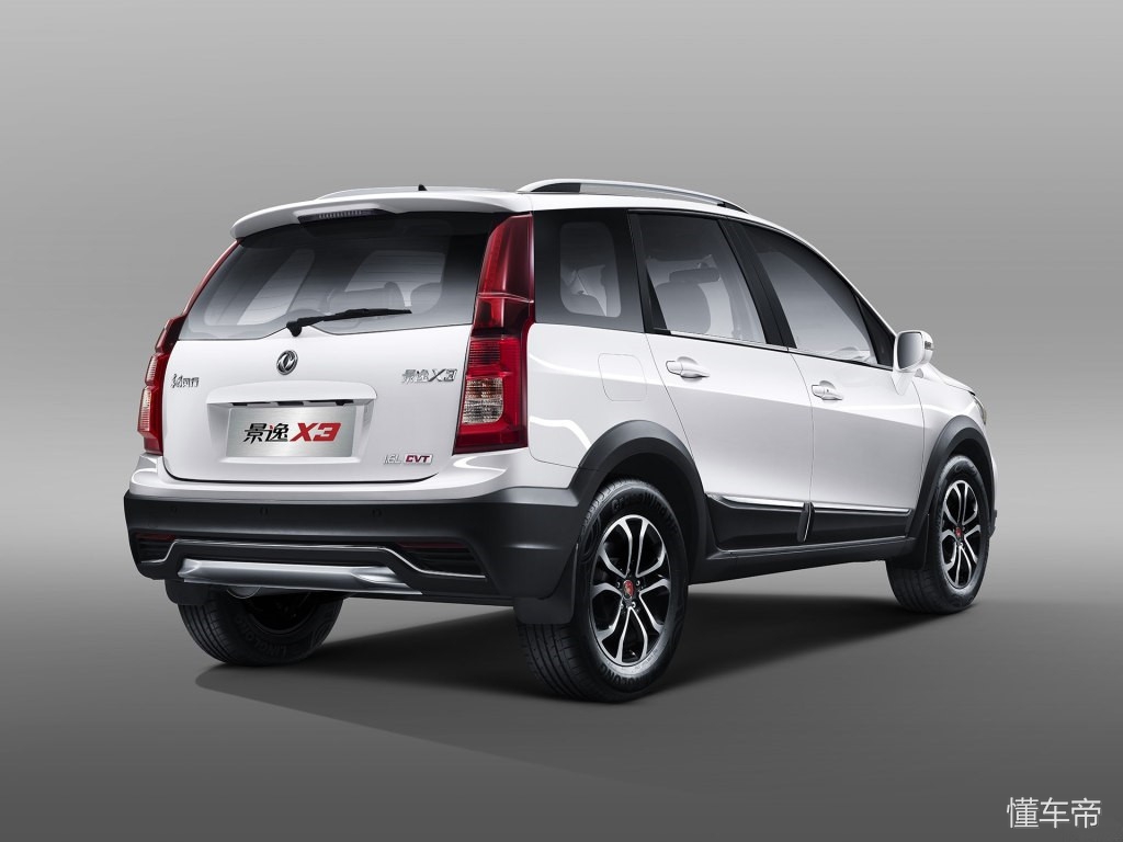 预算不足想买个豪华suv推荐,预算能买到哪款suv配置丰富