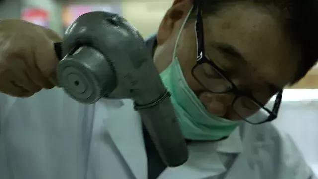 香港匠人：他们在考验这个时代，也在被这个时*考代**验