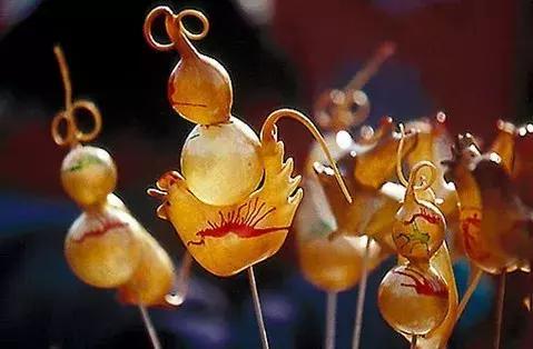 香港匠人：他们在考验这个时代，也在被这个时*考代**验