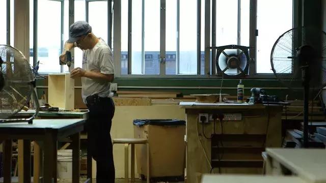 香港匠人：他们在考验这个时代，也在被这个时*考代**验