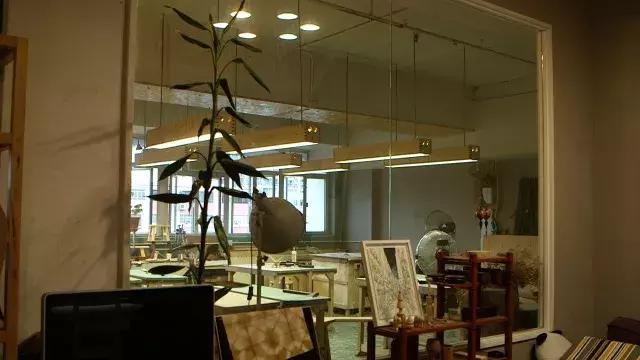 香港匠人：他们在考验这个时代，也在被这个时*考代**验